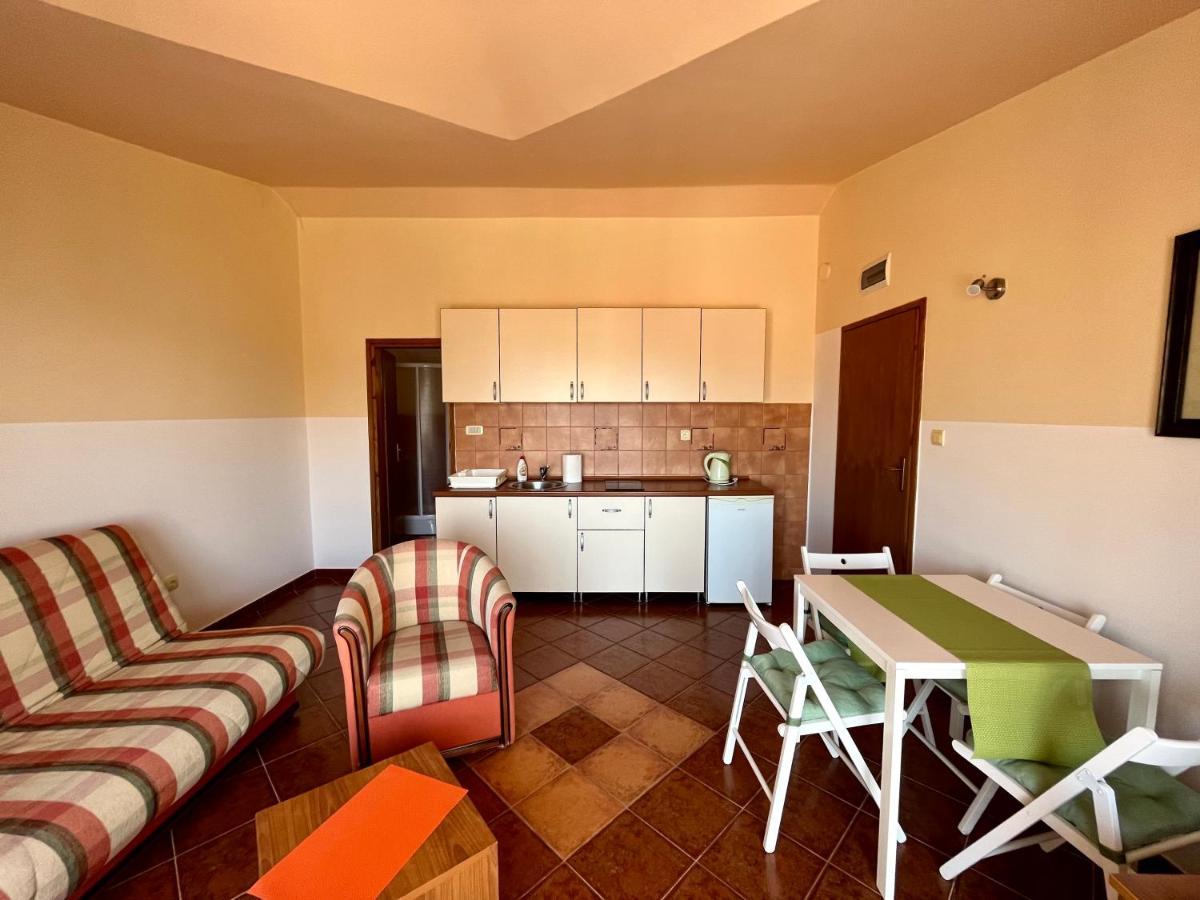 Apartmani Bojana Budva Eksteriør bilde