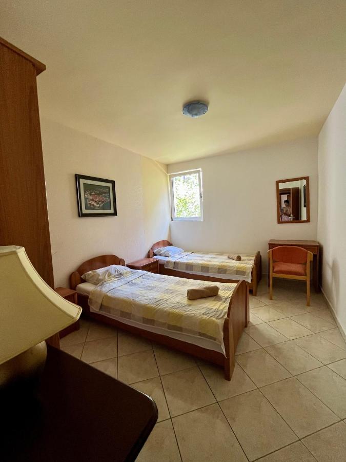 Apartmani Bojana Budva Eksteriør bilde